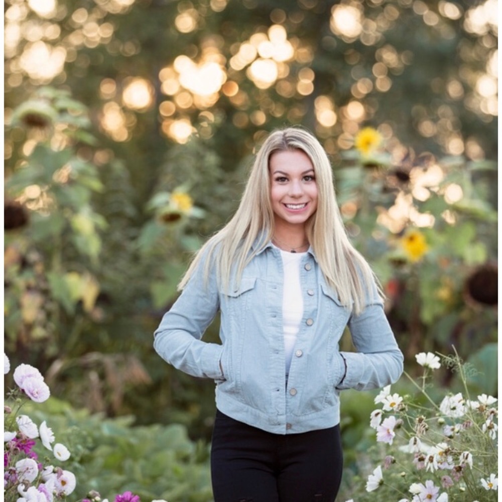 Meet your Posher, Natalie